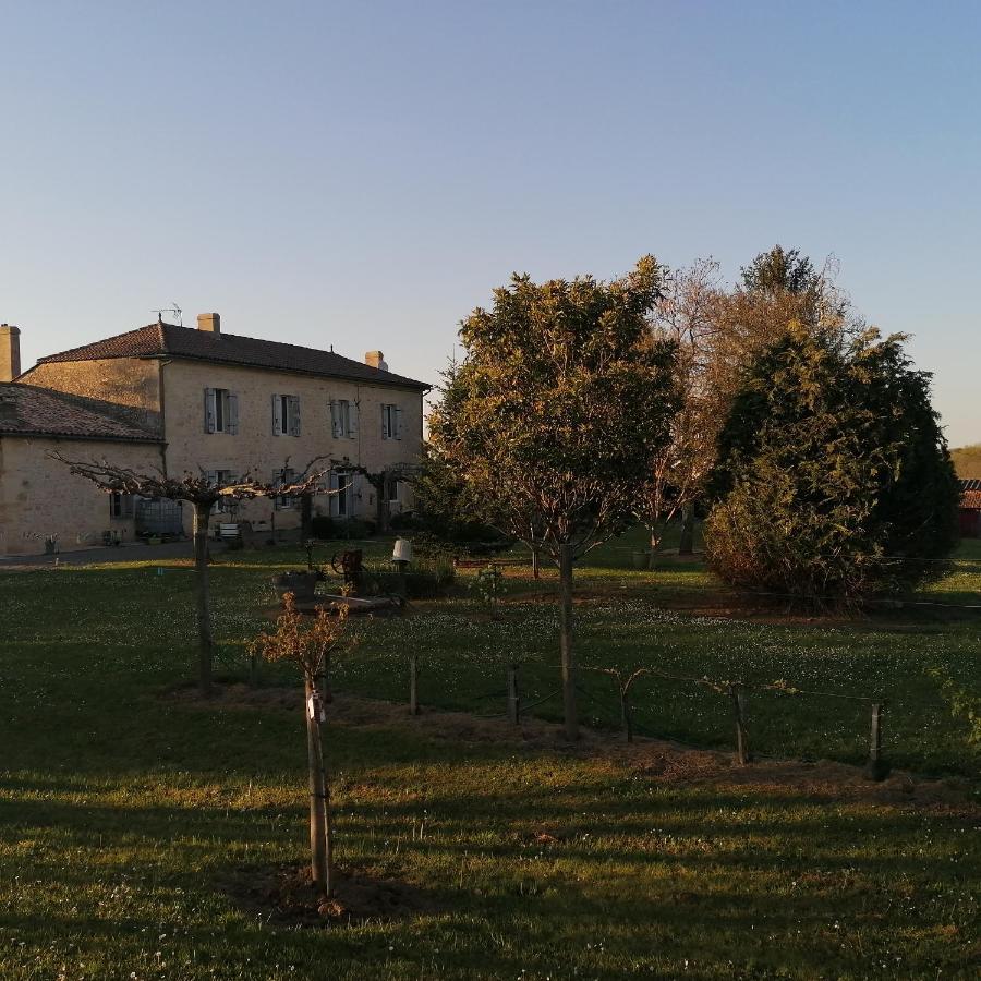 Le Marronnier Leilighet Saint-Vincent-de-Pertignas Eksteriør bilde